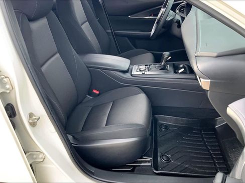 Certified 2024 MAZDA CX-30 AWD 2.5 S image 8