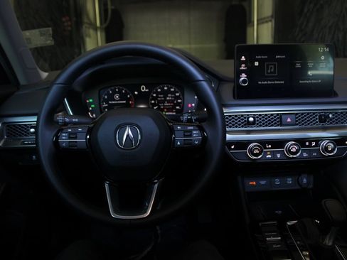 Certified 2026 Acura Integra FWD image 35