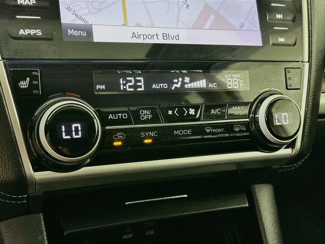 Used 2018 Subaru Outback 2.5i Limited AWD/4WD image 21