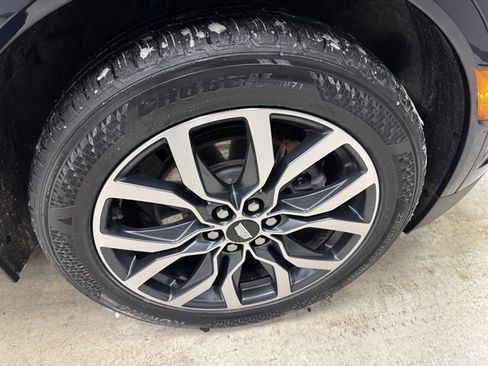 Used 2021 Cadillac XT5 Sportv image 9