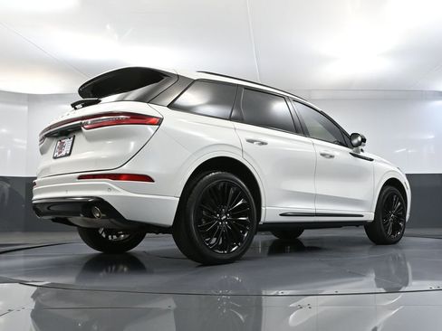 Used 2023 Lincoln Corsair Reserve w/ Jet Appearance Package image 49