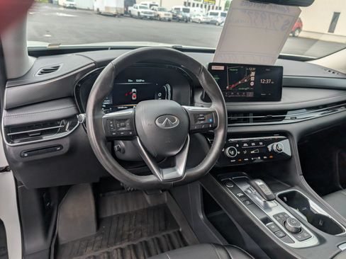 Used 2024 INFINITI QX60 Luxe AWD/4WD image 13