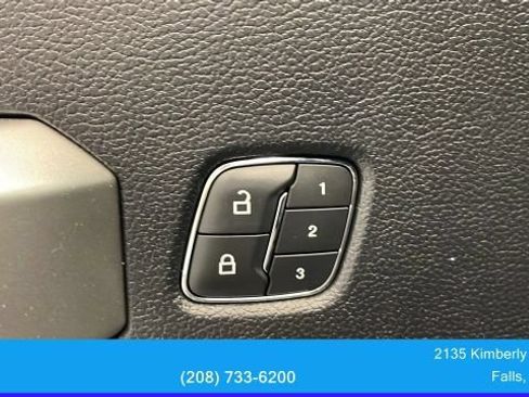 Used 2020 Ford F150 Lariat AWD/4WD image 19