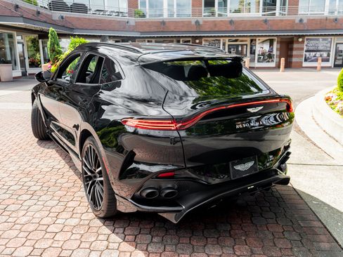 Used 2023 Aston Martin DBX 707 AWD/4WD image 45
