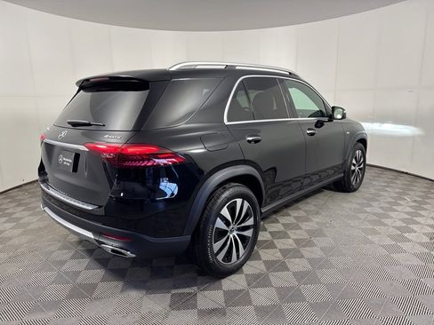 Used 2025 Mercedes-Benz GLE 450e 4MATIC image 5