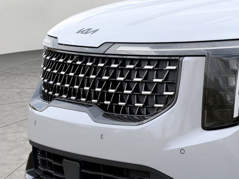 New 2026 Kia Carnival SX w/ SX Dark Edition Package image 12