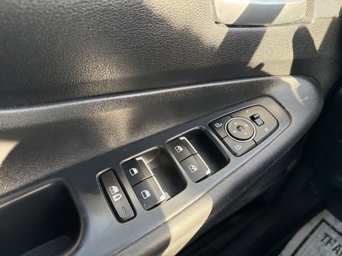 Used 2021 Hyundai Santa Fe SEL w/ Convenience Package image 30