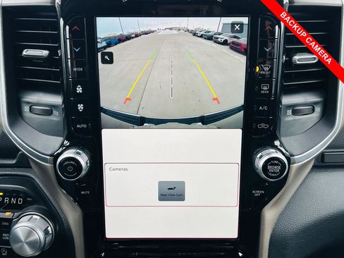 Used 2022 RAM 1500 Laramie image 8