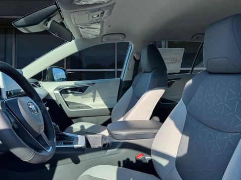 New 2025 Toyota RAV4 XLE image 2