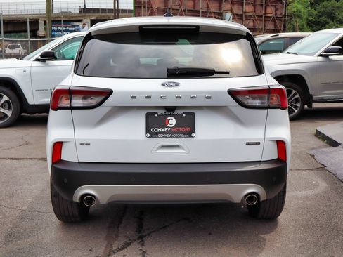 Used 2022 Ford Escape SE AWD/4WD image 6