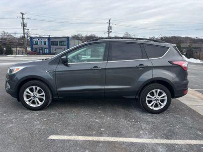 Used 2018 Ford Escape SE
