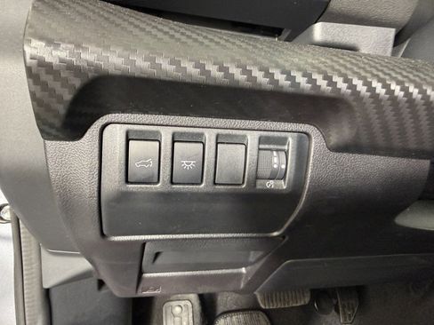 Used 2025 Subaru Ascent Premium AWD/4WD image 22