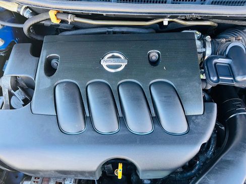 Used 2009 Nissan Versa SL w/ Convenience Pkg image 38