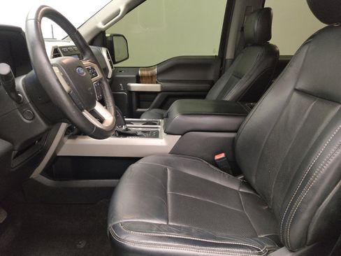 Used 2019 Ford F150 Lariat w/ Equipment Group 502A Luxury image 17