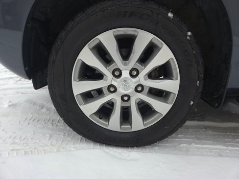 Used 2008 Toyota Sequoia Limited image 27