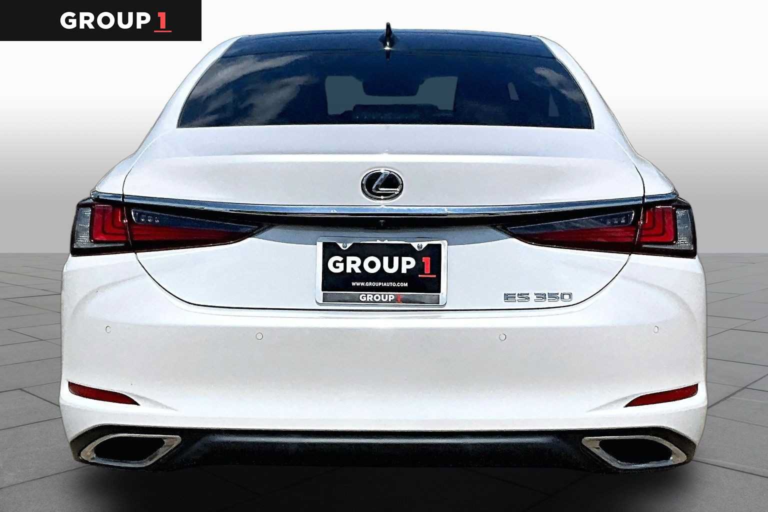 Used 2023 Lexus ES 350 w/ Premium Package FWD image 5