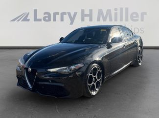 Used 2022 Alfa Romeo Giulia Ti video 1