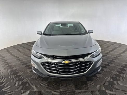 Used 2023 Chevrolet Malibu LT FWD image 2