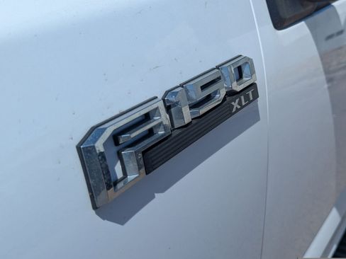 Used 2019 Ford F150 XLT w/ Equipment Group 301A Mid image 5