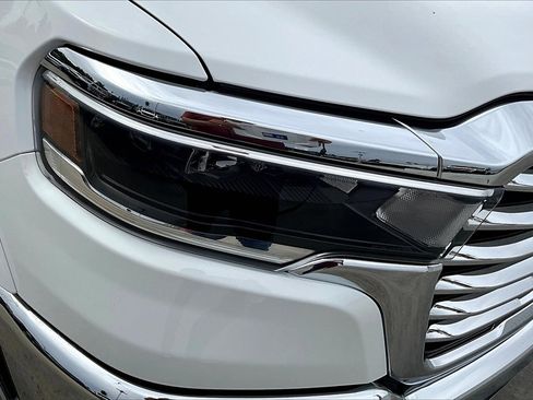 New 2026 RAM 1500 Laramie image 15