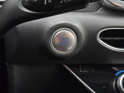 Used 2021 Hyundai Sonata Limited image 24