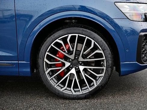 New 2026 Audi SQ8 Prestige AWD/4WD image 4