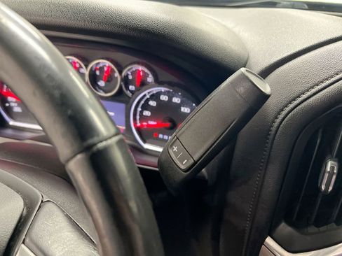 Used 2019 Chevrolet Silverado 1500 RST w/ All-Star Edition AWD/4WD image 17