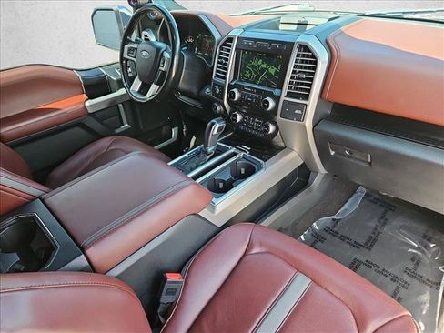 Used 2018 Ford F150 Platinum w/ Equipment Group 701A Luxury AWD/4WD image 30