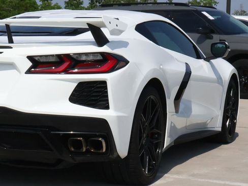 Used 2023 Chevrolet Corvette Stingray Coupe w/ 1LT RWD image 12