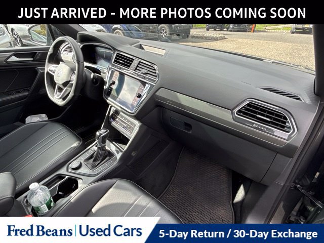 Used 2024 Volkswagen Tiguan SE R-Line AWD/4WD image 14