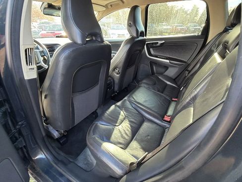 Used 2012 Volvo XC60 3.2 image 11