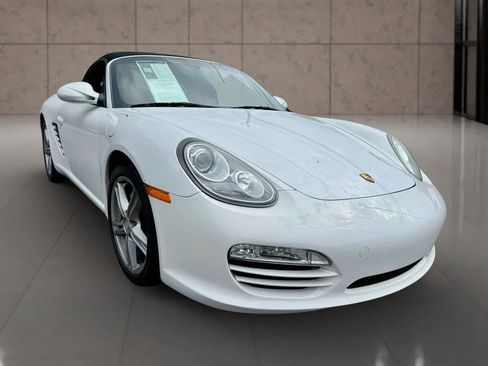 Used 2010 Porsche Boxster RWD image 15