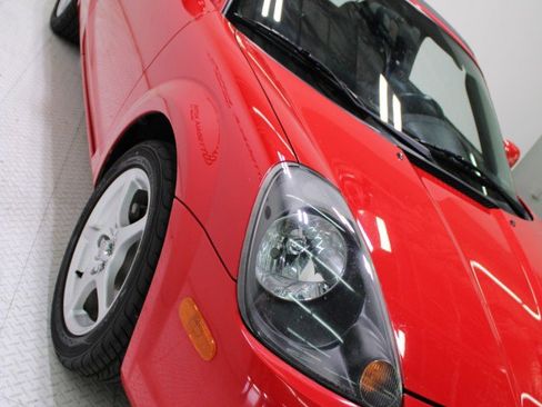 Used 2001 Toyota MR2 image 43