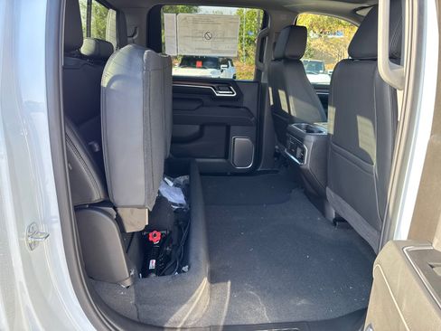 New 2026 GMC Sierra 2500 Denali w/ Denali Reserve Package image 17