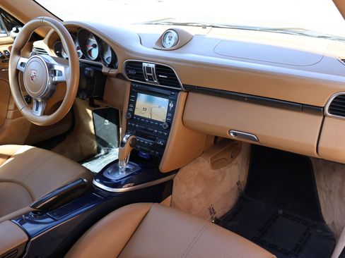 Used 2011 Porsche 911 Turbo S image 26