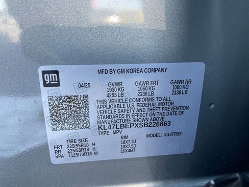 Used 2025 Buick Envista Sport Touring image 29