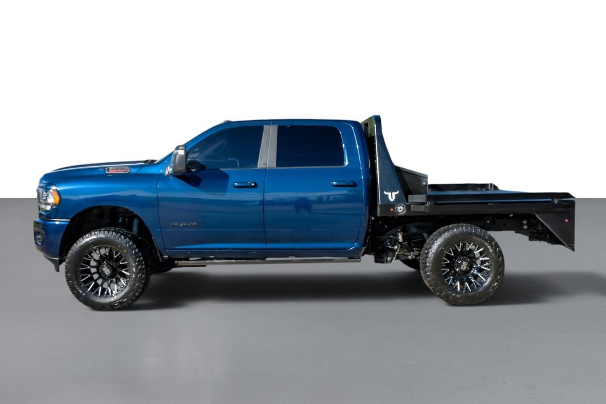 Used 2024 RAM 2500 Big Horn w/ Night Edition AWD/4WD image 10