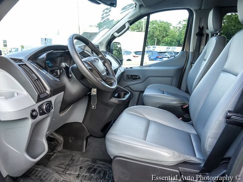 Used 2016 Ford Transit 350 XL RWD image 9