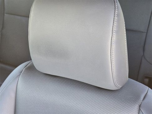 Used 2022 Lexus GX 460 Premium w/ Premium Package image 20