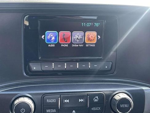 Used 2015 Chevrolet Silverado 2500 LT AWD/4WD image 18