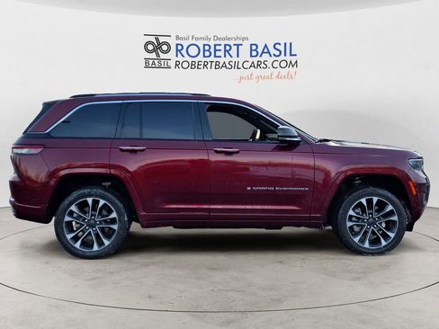 Used 2022 Jeep Grand Cherokee Overland image 6