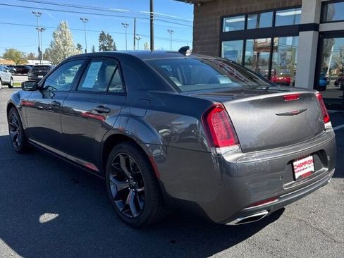 Used 2023 Chrysler 300 S RWD image 8