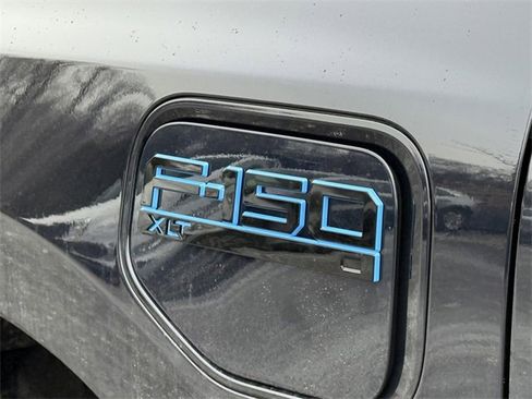 New 2025 Ford F150 Lightning XLT image 8