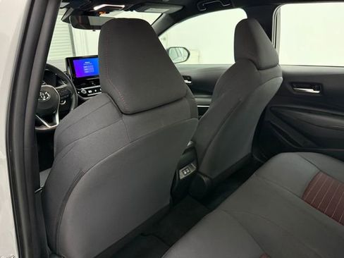 Used 2023 Toyota Corolla SE image 30