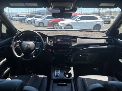 Used 2023 Honda Passport Elite image 10