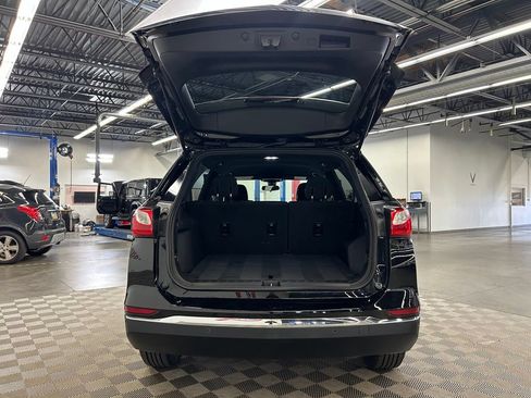 Used 2019 Chevrolet Equinox LT FWD image 11