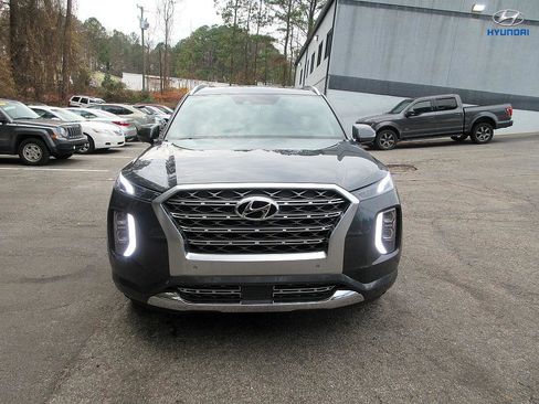 Used 2020 Hyundai Palisade Limited image 2