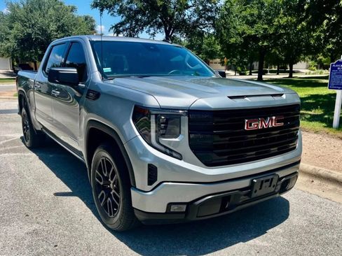 Used 2025 GMC Sierra 1500 Elevation RWD image 1