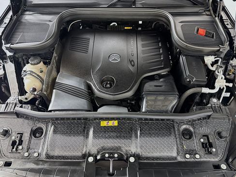 Certified 2024 Mercedes-Benz GLE 450 4MATIC image 12