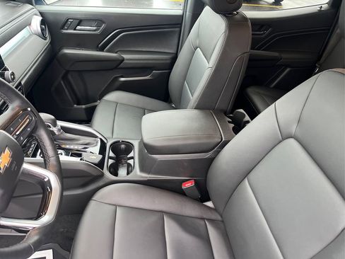 Used 2023 Chevrolet Colorado LT w/ LT Convenience Package III image 15